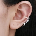Gothic silver-colored metal ear cuff in vintage shark design for non-pierced ears - Antique Silver (S595)