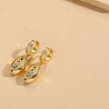 Orecchini a cerchio a conchiglia dorati con zirconi colorati in stile vintage francese - Ovale (ES2590椭圆蛋)
