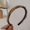 Brown braided twist headband with leather texture and inner non-slip teeth comb - PU Leather Braided Style / Brown