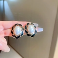 Vintage style oval pearl earrings with black and gold woven frame for women - Vintage Black Gold Pearl (41#)