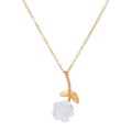 Collier gothique doré avec pendentif rose blanche en résine et tige avec feuilles dorées - Or Rose Blanche (M-253)