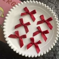 Set of 6 sweet red satin ribbon bow hair clips in a stylish balletcore aesthetic style - Burgundy