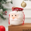 Sac-cadeau de Noël Père Noël avec cordon, texture pelucheuse et détails tricotés - Petit Sac à Pommes Père Noël