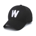 Casquette de baseball en coton noir avec broderie lettre W blanche et visière courbée - Réglable / Noir avec lettre blanche