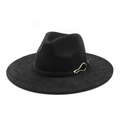 Klassischer schwarzer Fedora-Hut mit breiter Krempe und Lederband mit Goldschnalle - M (56-59cm) / Schwarz Wildleder