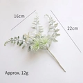 Artificial fern spray with small white flowers for DIY Christmas decor, 22cm x 16cm - Three-whiskers Grass