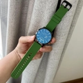 Blue face sports watch with green silicone strap and 50M water resistance - Green (71613)