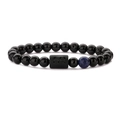 Makro-Detail des elastischen Perlenarmbands mit Sternzeichen Krebs und Tigerauge - Krebs Lapis