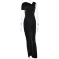 Elegante abito lungo nero monospalla vestibilità slim con dettagli a pieghe - S / Nero
