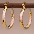 Pendientes de aro tricolores con textura martillada en oro, plata y oro rosa puro - E4489 Pendientes de Aro Martillados en Tres Colores