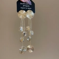 Detail of 925 silver golden long tassel earrings with radiant sunburst texture - Iron (With S925 Silver Pin) / Long Tassel Round Textured / Gold