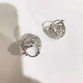 Orecchini vintage in argento a nido traforato con trama intrecciata e design a cerchio - Argento