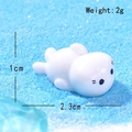 Miniature white resin seal figurine for micro landscapes, 2.3cm long, weighing 2g - Side Lying Seal