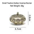 Mini brûleur d'encens en laiton avec relief zodiaque et design compact de 3,7 cm - Brûleur des Douze Zodiaques