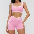 Ensemble de yoga rose avec short à taille croisée en V et brassière de sport - S / Ensemble Brassière Col Carré & Short / Rose Sakura