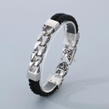 Herren Lederarmband mit gravierter Stahlkette und Magnetverschluss im Vintage-Stil - Vintage Gravierter Splicing Stil (KB92433-BD)