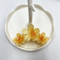 Molla per capelli a tre fiori con sfumatura giallo-arancio su supporto bianco - Fiore a cinque petali / 9.5CM / Giallo