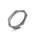 Anello esagonale minimalista in acciaio inossidabile con finitura vintage opaca - US 8 / Nero Opaco
