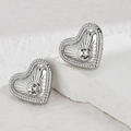 Pendientes de corazón plateados con cristal brillante y diseño con textura - Color Acero