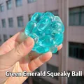 Juguete antiestrés verde transparente con burbujas para la relajación sensorial - Bola Ruidosa Verde Esmeralda