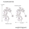 Pendientes en forma de C de acero de titanio plateado con varias perlas de imitación - Pendientes en Forma de C (F191MH240708) / Color Acero
