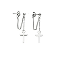 Silberne Punk-Ohrstecker mit Kreuz-Anhänger und Kette auf weißem Hintergrund - Kreuz Ohrstecker