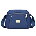 Borsa a tracolla in nylon blu con tracolla regolabile e targa logo dorata per donna - Blu scuro