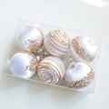 Set of 6 white silk satin Christmas balls with gold sequins in a clear box - White 6-Piece Set - 6cm