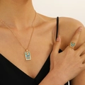 Goldenes Tarot-Sonnen-Schmuckset mit farbigen Steinen und rechteckigem Anhänger - Gold Die Sonne Halskette Und Ring