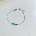 Zilveren roestvrijstalen armband met drie groene druppelvormige stenen en sluiting - Zilver Groene Zirconia (SBP457)
