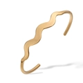 Brazalete de onda minimalista en acero inoxidable chapado en oro de 18K con diseño abierto - Dorado (31995)