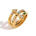 Anello a spirale a tre strati placcato oro 18K con zirconi multicolore a cuore e quadri - Anello Aperto Cuore Freccia / Oro-Zircone Colorato (R4966)