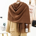 Thick dark brown cashmere-style scarf with elegant tassels on a beige coat - Thickened 300g Tassel Shawl / 200x70cm / Chestnut Brown