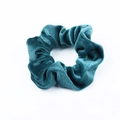 Chouchou en velours sarcelle foncé avec texture nervurée élégante et design élastique - Vert Foncé