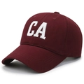 Casquette de baseball classique bordeaux en coton avec broderie blanche CA de qualité - Réglable / Bordeaux