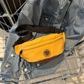 Bolso de pecho Oxford amarillo brillante ligero con fondo marrón y correa ajustable - Amarillo