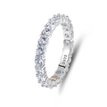 Anello eternity minimalista in argento sterling S925 con scintillanti zirconi cubici - US 5 / Oro Bianco Zirconia
