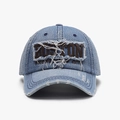 Blauwe gewassen denim honkbalpet met vintage Boston borduursel en distressed details - Verstelbaar / Middenblauw (25A239)