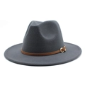 Detail van fedora hoed met brede rand, bruine lederen band en gouden metalen gesp - M (56-58cm) / donkergrijs