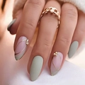 Grüne und rosa lange Mandel-Nagelspitzen mit Goldlinien und funkelnden Strasssteinen - Grün Rosa Farbverlauf Goldlinie Strass Stil (BW155)