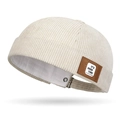 Gorro docker de pana beige con parche de cuero y correa ajustable de estilo urbano - Ajustable / Beige