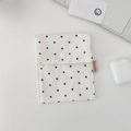 Borsa minimalista in tela a pois bianchi con bottone automatico ed etichetta tessuta - Bustina Igienica