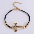 Bracciale intrecciato con croce placcata oro religiosa, strass scintillanti e cordino regolabile - Oro Cordino Nero Zirconia Bianco
