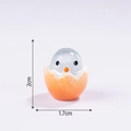 Miniature glowing resin chick in eggshell figurine for DIY decor, 2cm height - Luminous Blue