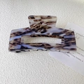 Large rectangular acetate hair claw clip with purple-brown marble pattern on white fabric - Blue Black