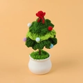 Handgehaakte kerstboom in witte keramieken pot met kleurrijke pompons en strikjes - Yimian - 3-Laags Kerstboom Potplant (Gradiënt Groen)