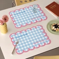Blue and white checkered placemat with pink wavy edges and elegant English lettering - 30*45cm (1 Piece) / Blue & Pink (Sunny Laugh)