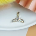 Ciondolo a coda di sirena argento con strass cangianti e cristalli brillanti - Coda di Pesce con Strass Colorati Oro