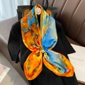 Carré en soie avec motif peinture de Van Gogh et boucle de foulard en perles - 23211 Image Principale / 90*90cm