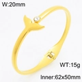 Bracciale rigido coda di balena in acciaio titanio placcato oro 18K, 62x50mm - Stile Coda di Balena Zirconia (KB210743-KSZ)